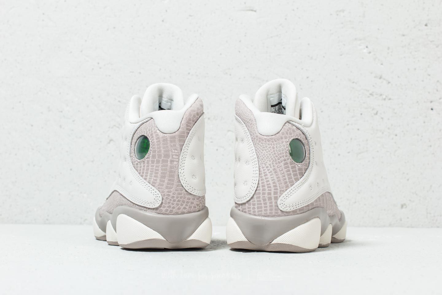 Women s shoes Air Jordan 13 Retro