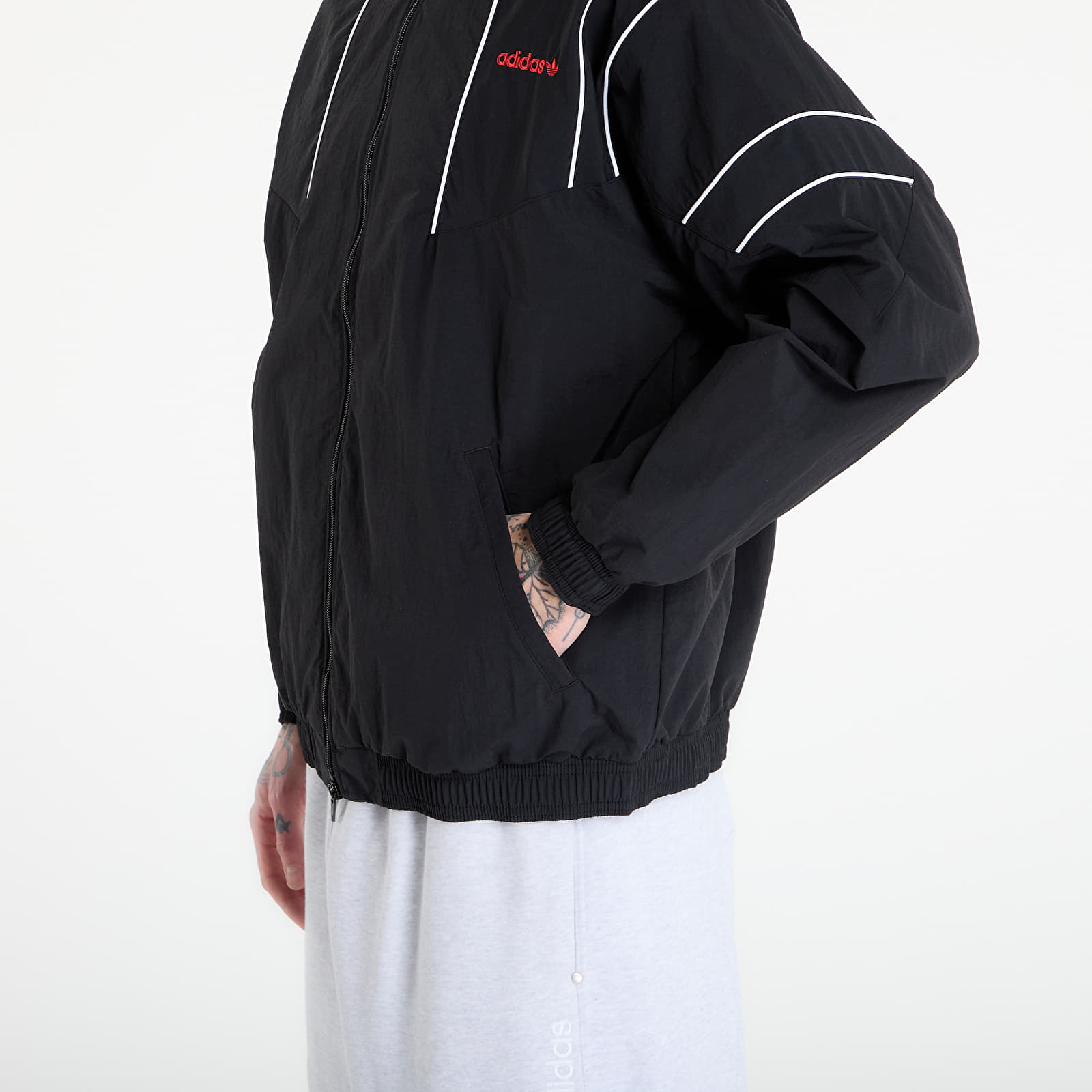 Sweatjacken und Sweatshirts adidas Tt Black