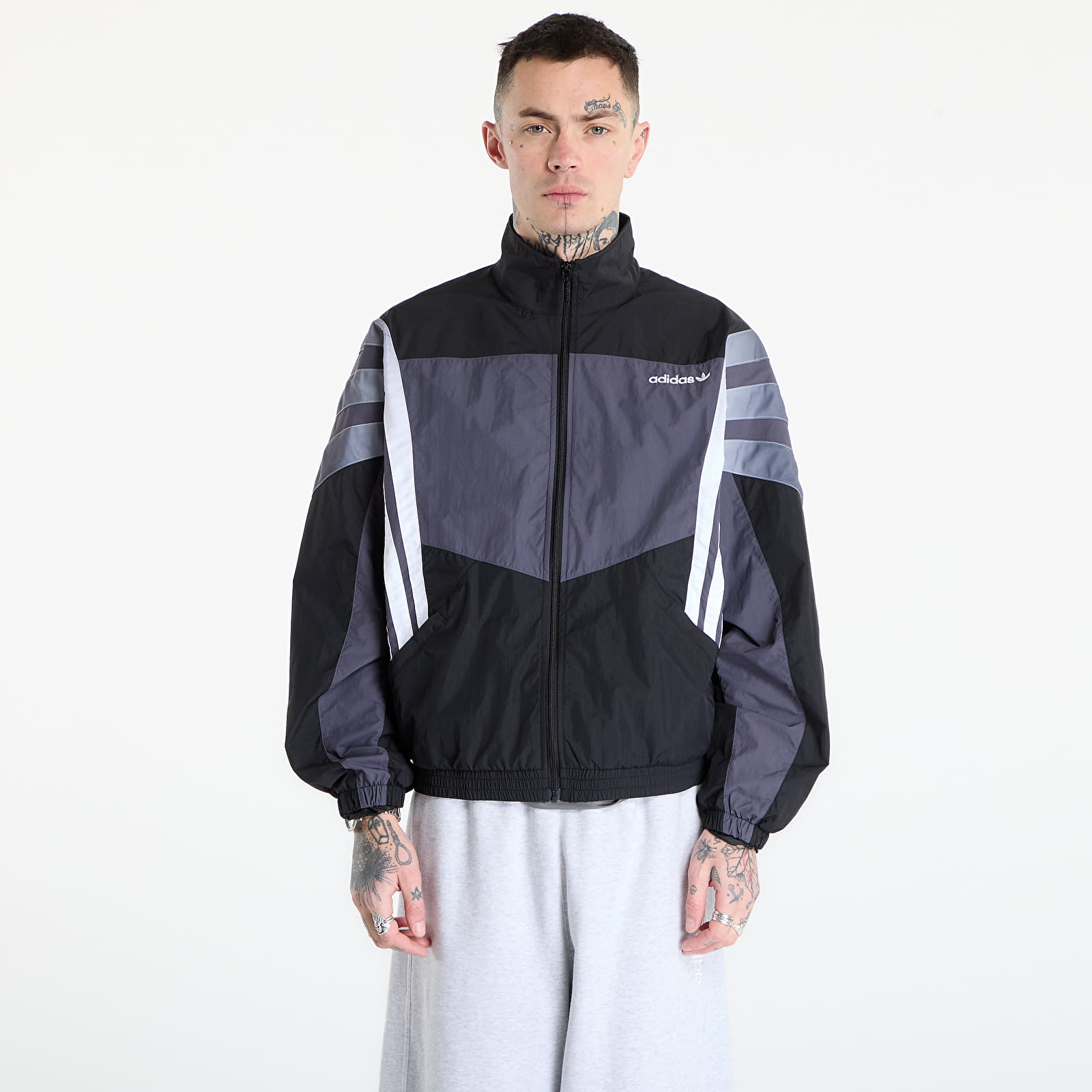 Sweatjacken und Sweatshirts adidas Santiago Tt Black