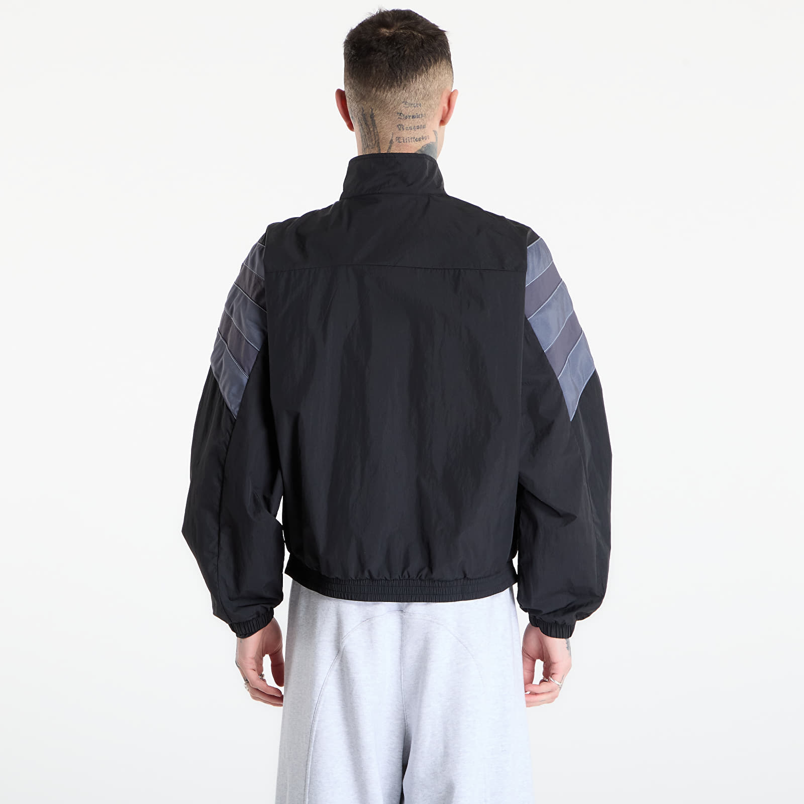 Sweatjacken und Sweatshirts adidas Santiago Tt Black