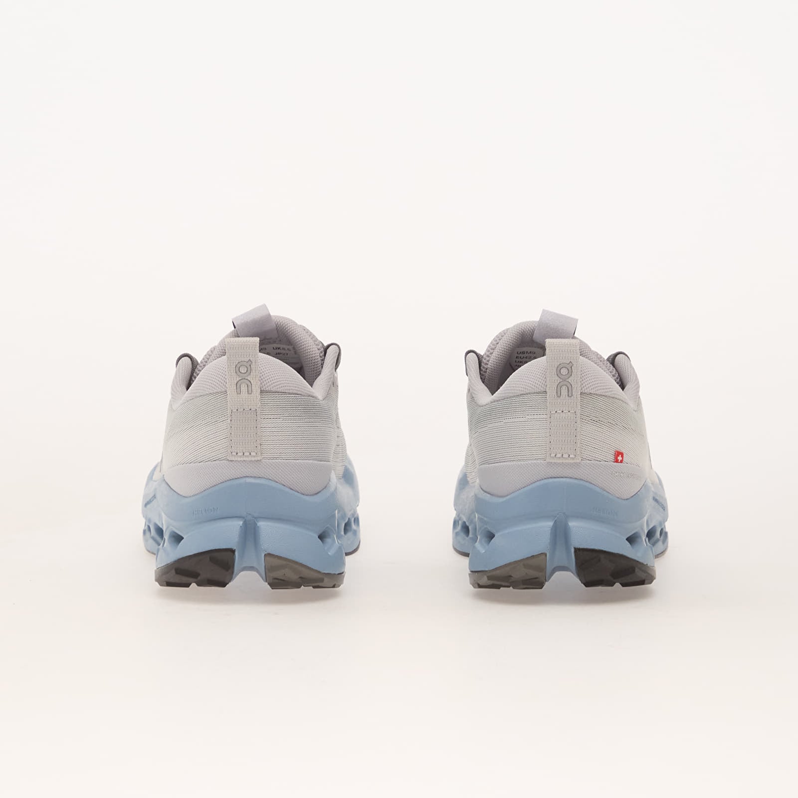 Damen Sneaker und Schuhe On W Cloudsurfer Trail 2 Glacier/ Dust