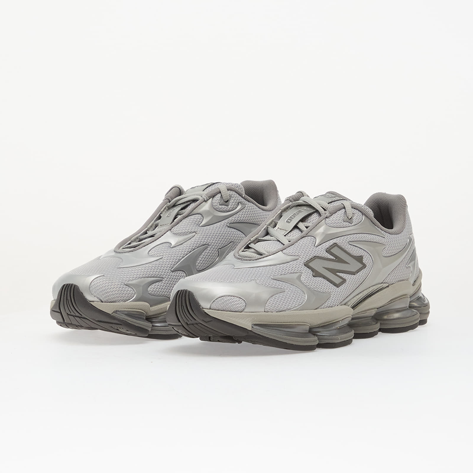 Miesten kengät New Balance 2000 Grey