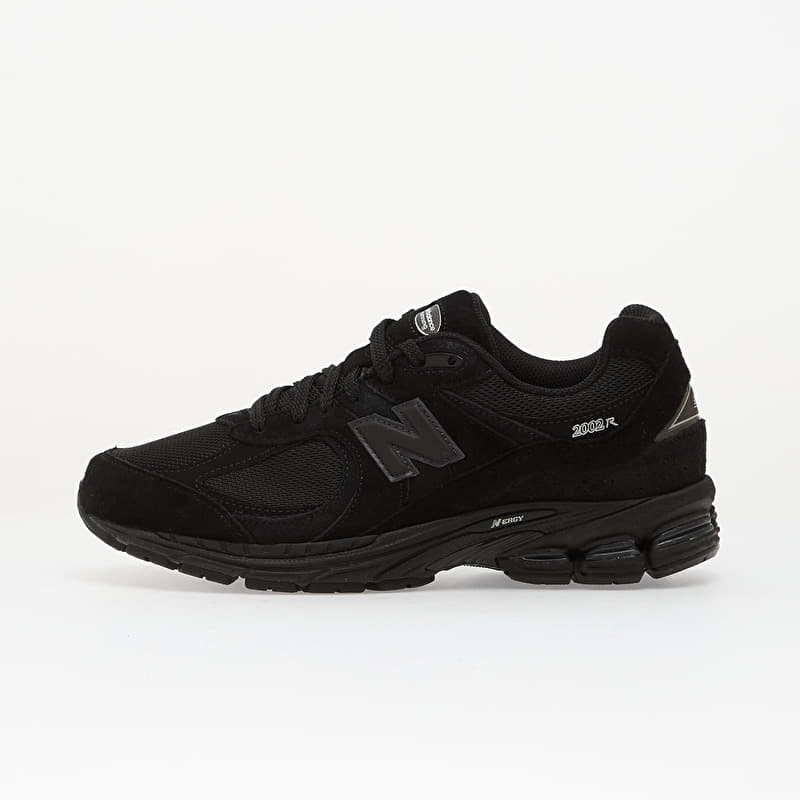 New Balance 2002R Black/ Black Metallic