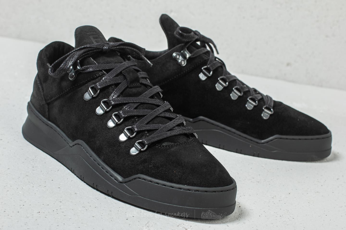 Herren Sneaker und Schuhe Filling Pieces Mountain Cut Ghost Waxed Suede All Black