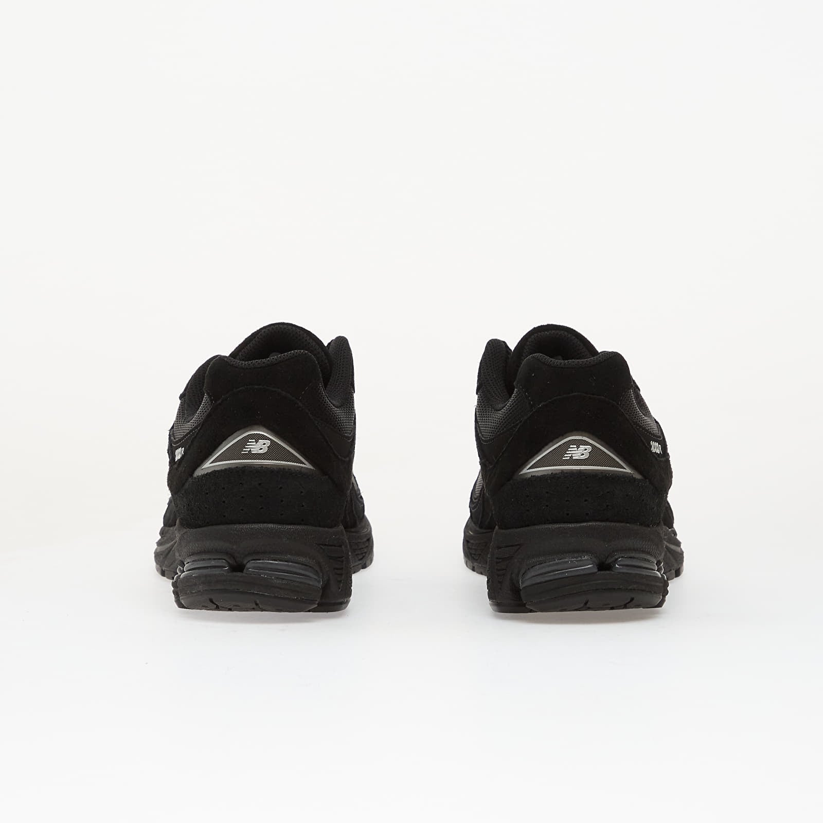 Buty męskie New Balance 2002 Black/ Black Metallic