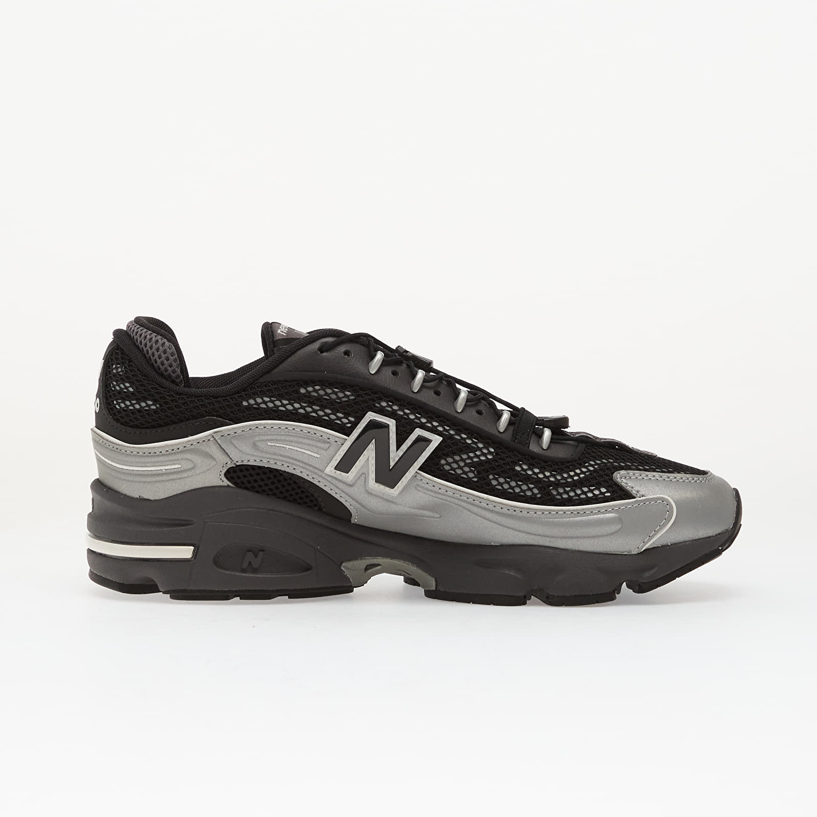 Sapatos de homem New Balance 1000 Silver Metallic/ Black