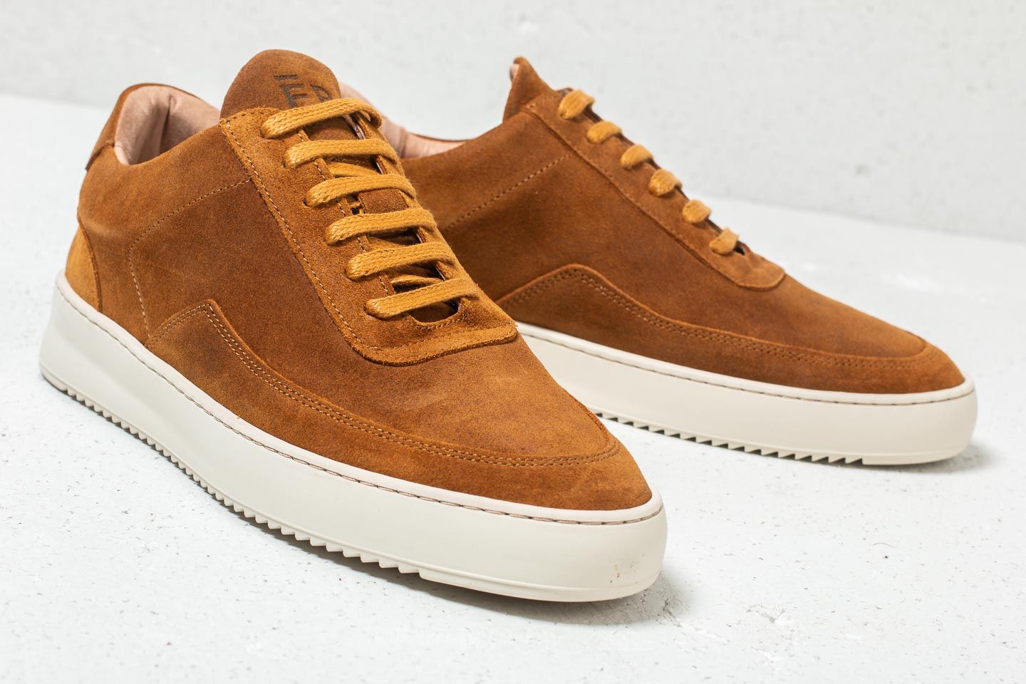 Herren Sneaker und Schuhe Filling Pieces Low Mondo Ripple Nardo Suede Beige