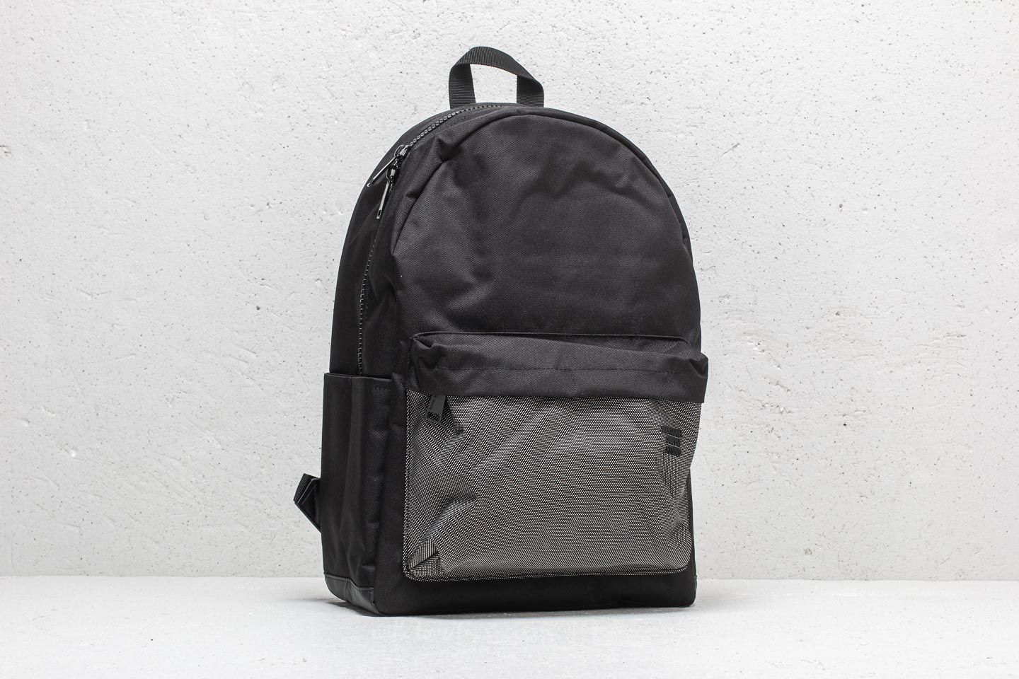 Herschel winlaw black shop