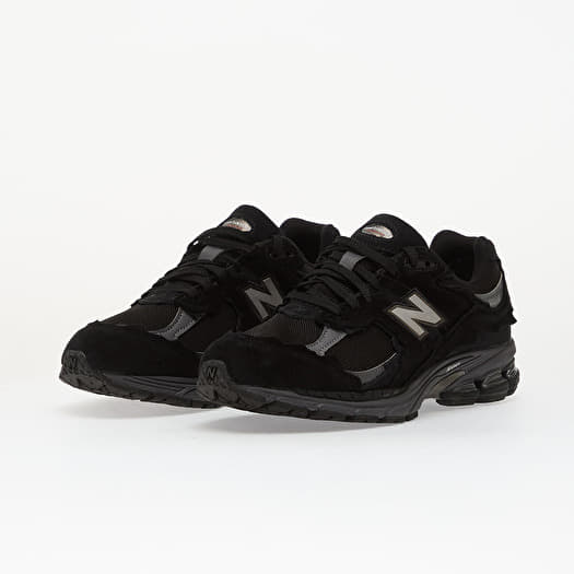 New Balance 2002R Black/ Magnet | Footshop
