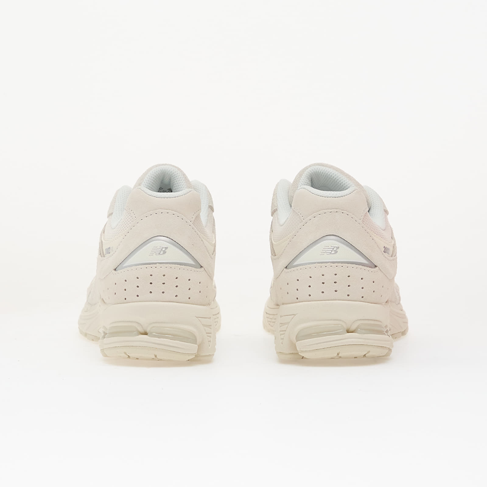 Men's shoes New Balance 2002R Sea Salt/ Silver Metallic