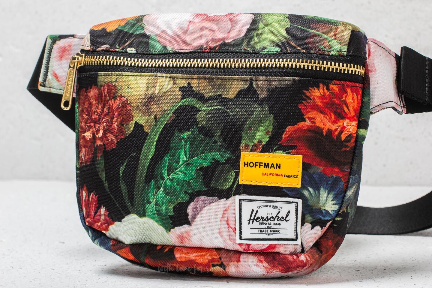 Ledvinky Herschel Supply Co. Fifteen Hip Pack Fall Floral