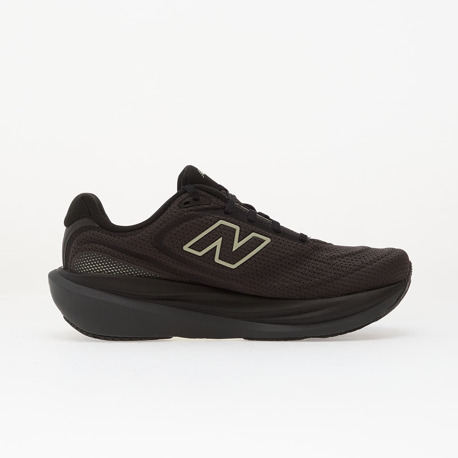Мъжки кецове и обувки New Balance 1080 v15 Black/ Faded Black/ Olivine