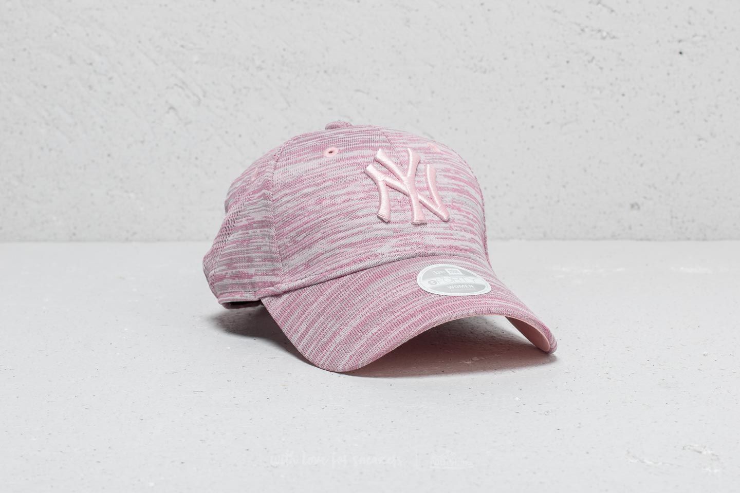 Hats & caps New Era 9Forty MLB New York Yankees Cap Pink/ Grey Heather