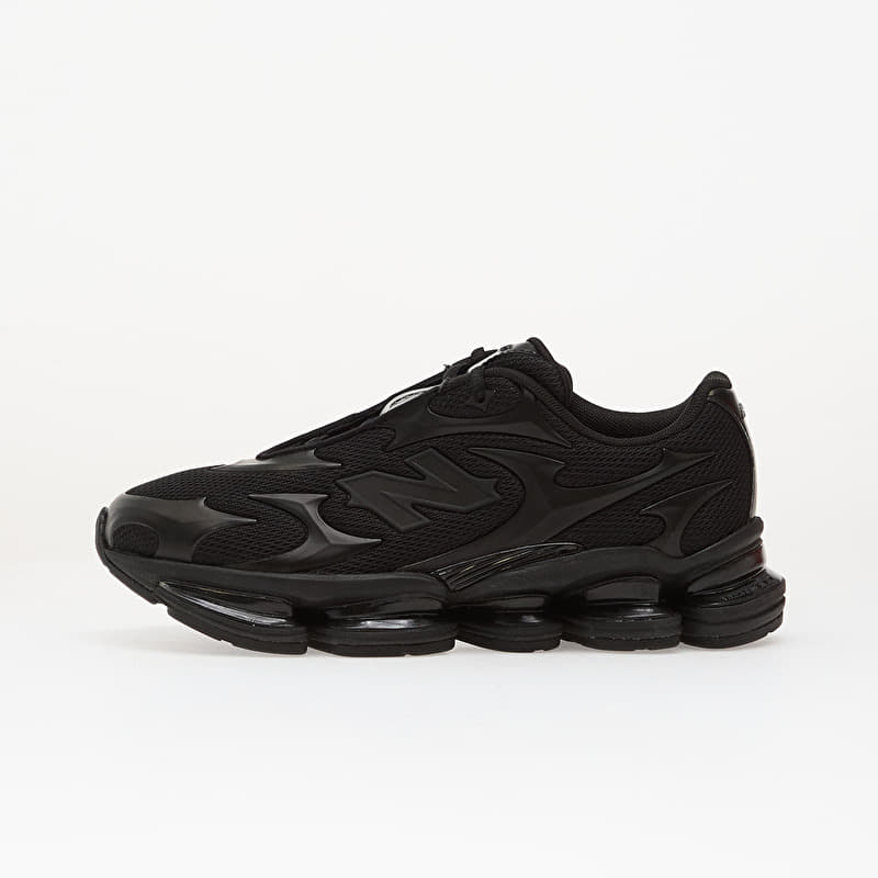 New Balance 2000 Black