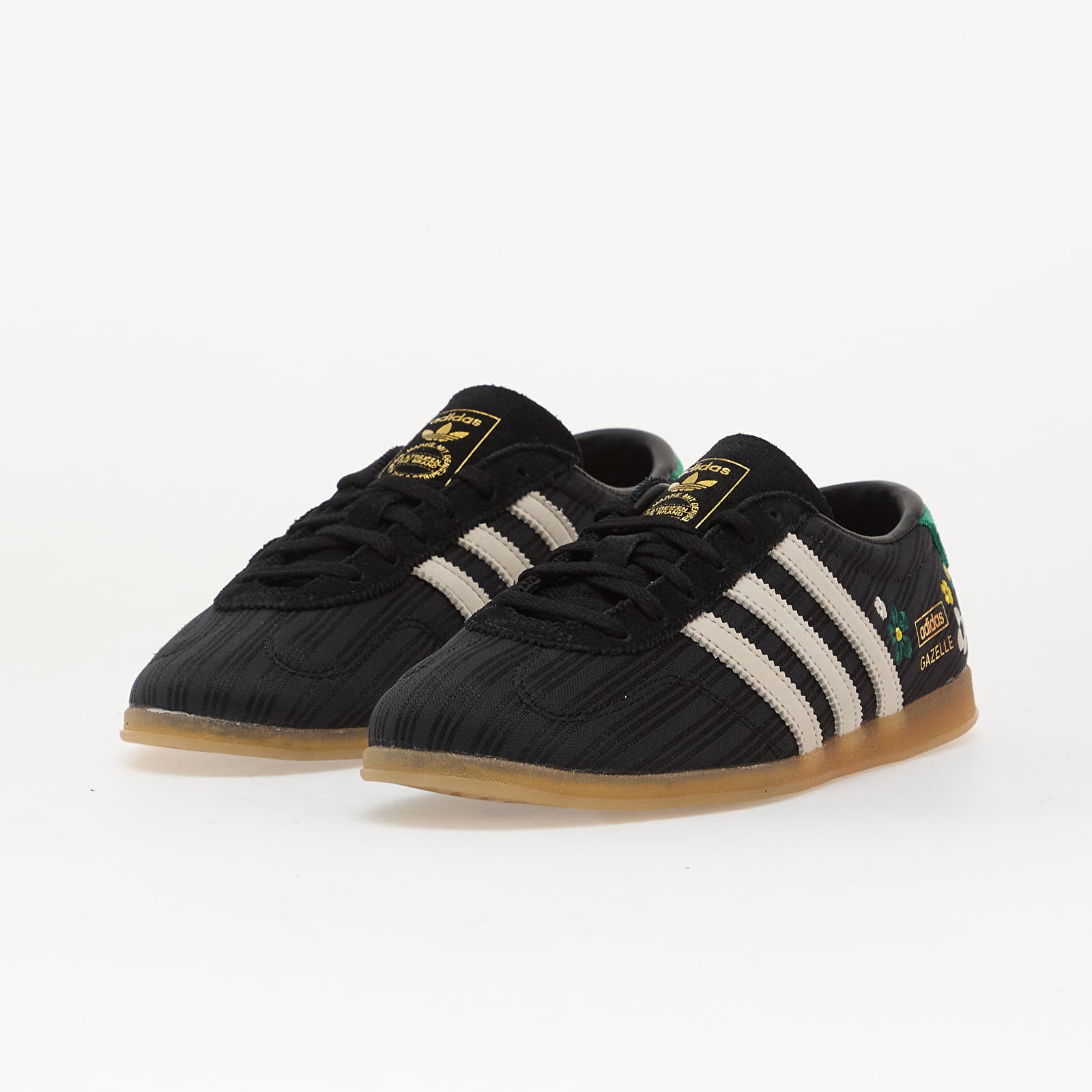 Sapatos de mulher adidas Gazelle Lo Pro W Core Black/ Off White/ Gum