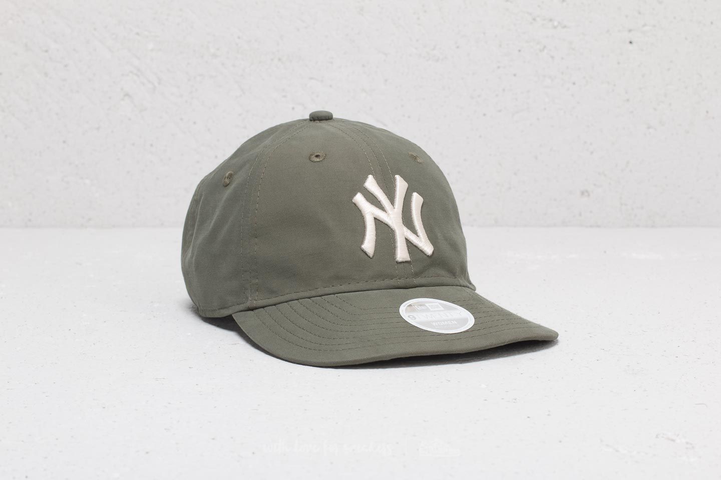 Casquettes New Era 9Twenty MLB Light Weight Packable New York Yankees Cap Olive