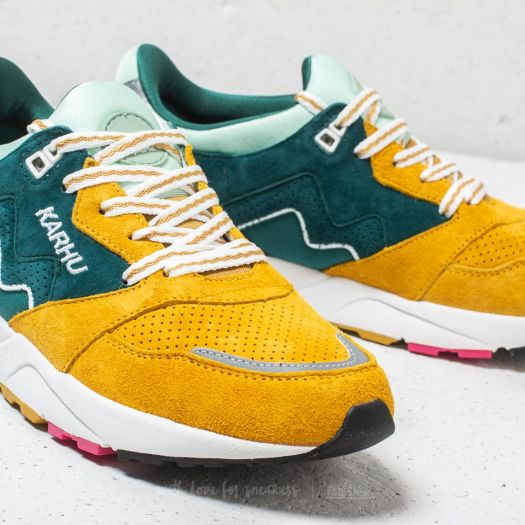 Karhu aria hotsell june bug