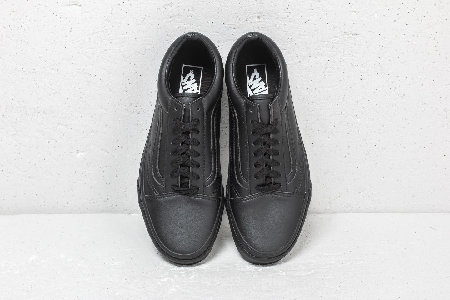 Vans old skool discount black mono leather