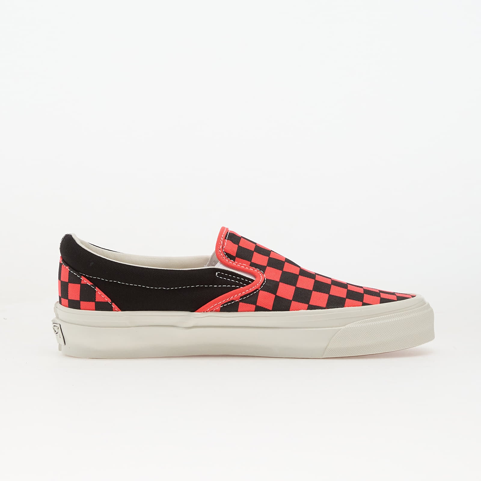 Pánske tenisky a topánky Vans LX Classic Slip-On 98 Checkerboard Diva Pink