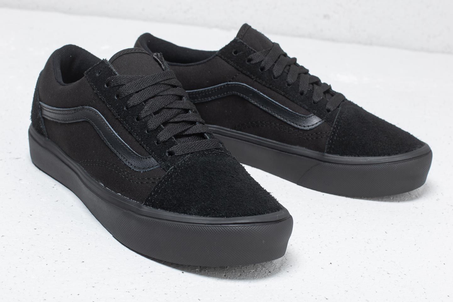 Chaussures et baskets homme Vans Old Skool Lite Suede Canvas Black Black Footshop