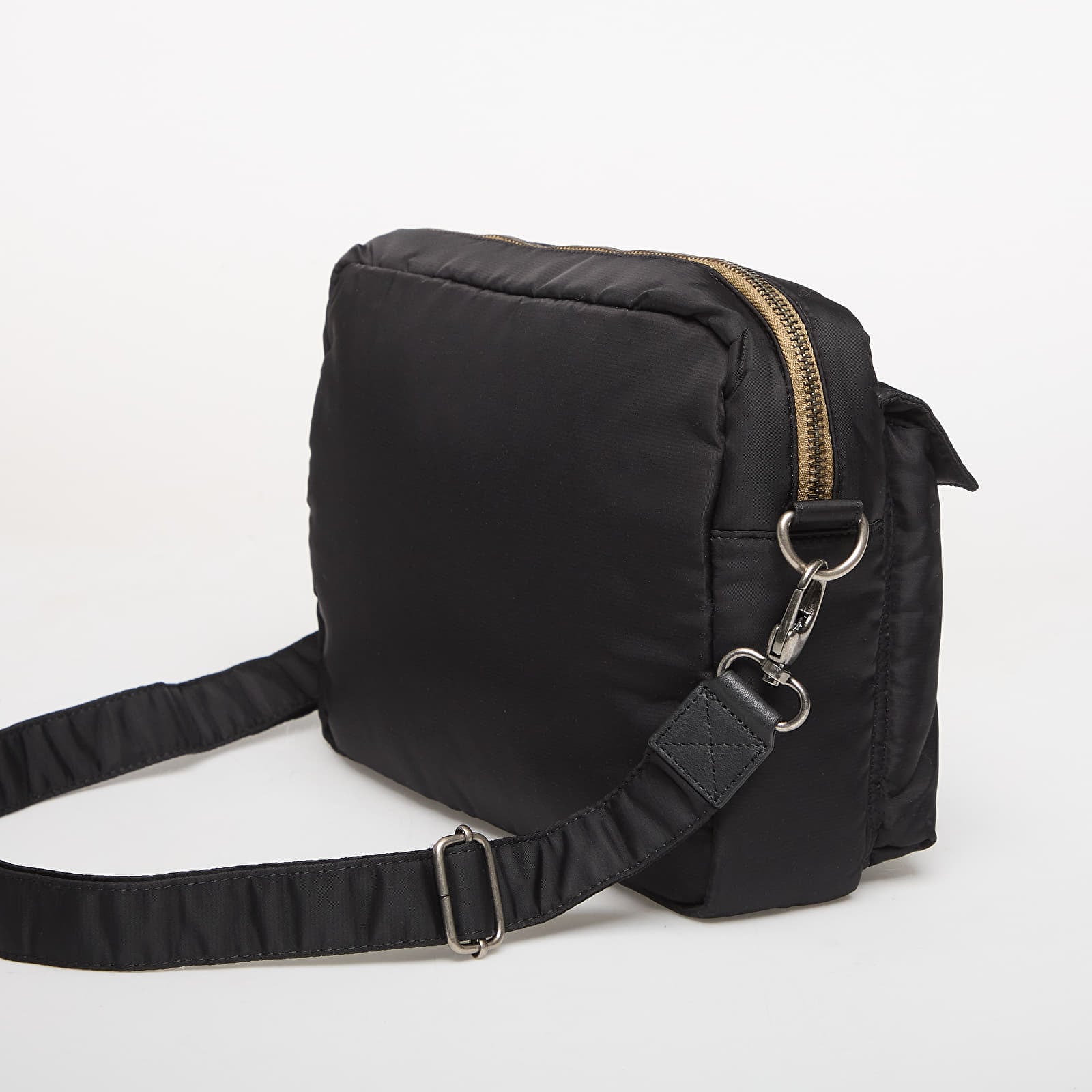 Ristilaukut A BATHING APE Padded Shoulder Bag M Black