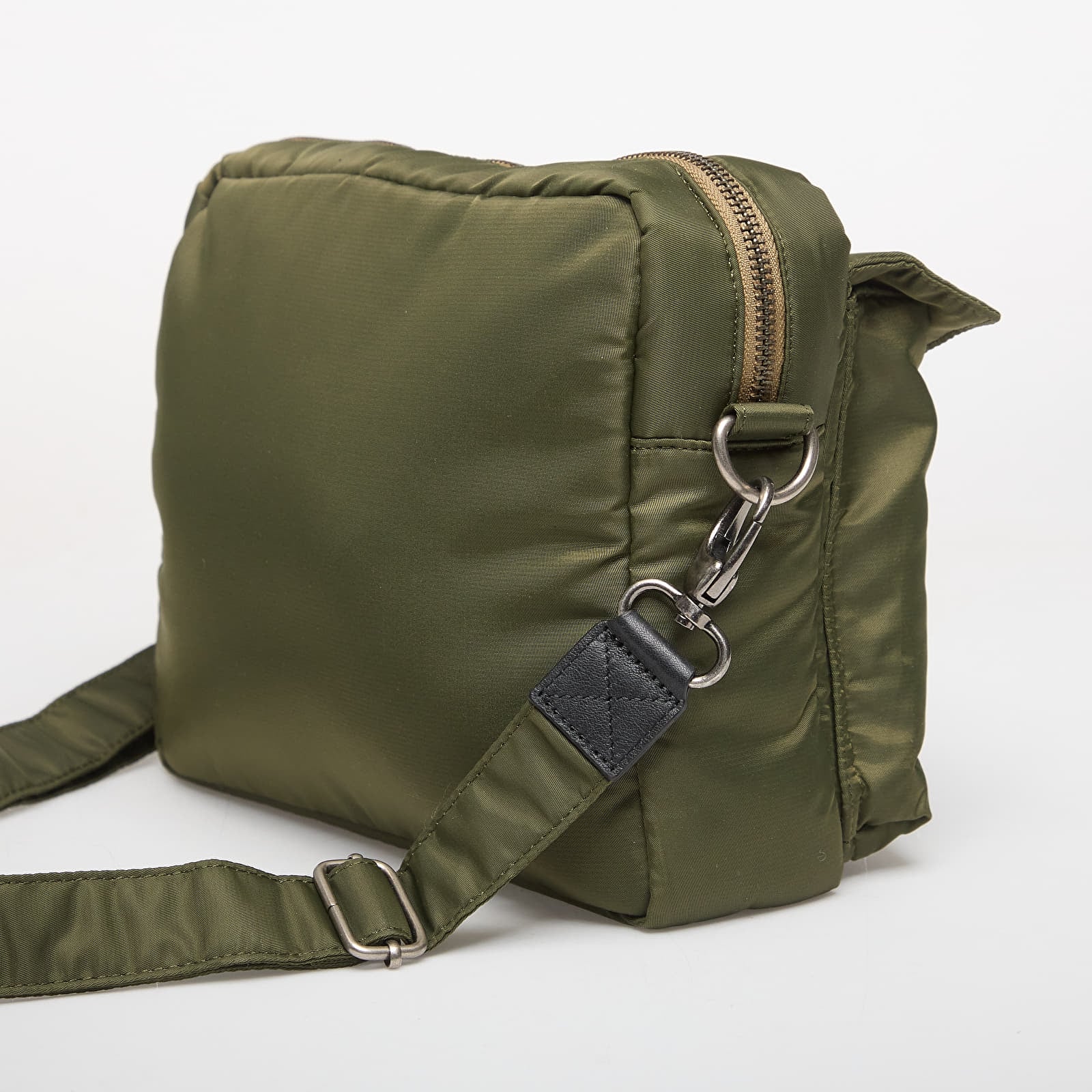 Ristilaukut A BATHING APE Padded Shoulder Bag M Olivedrab
