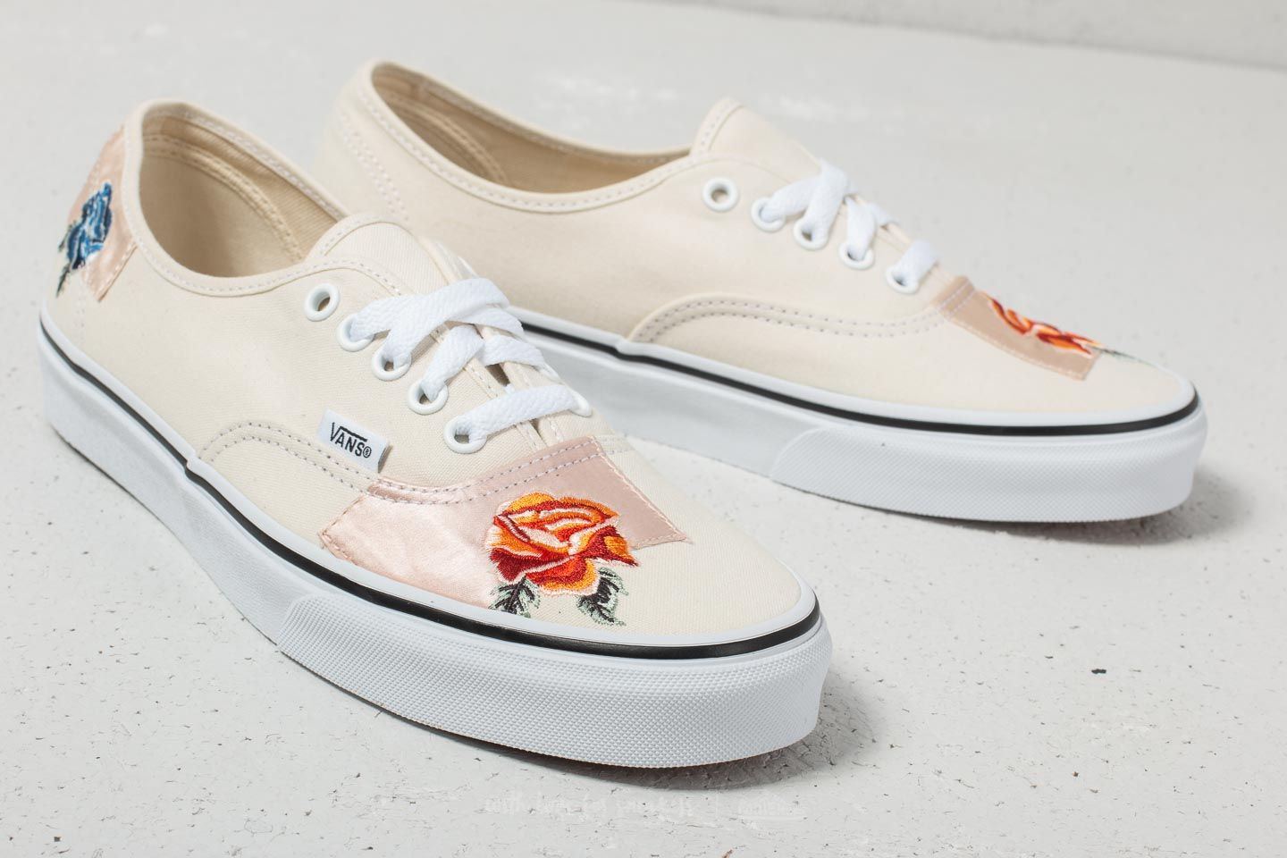 Men s shoes Vans Authentic Satin Patchwork Classic White True