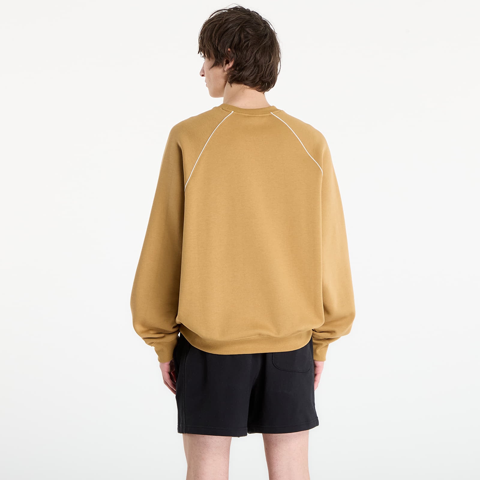 Hoodies für Männer New Balance Linear Graphic Fleece Crew Stucco