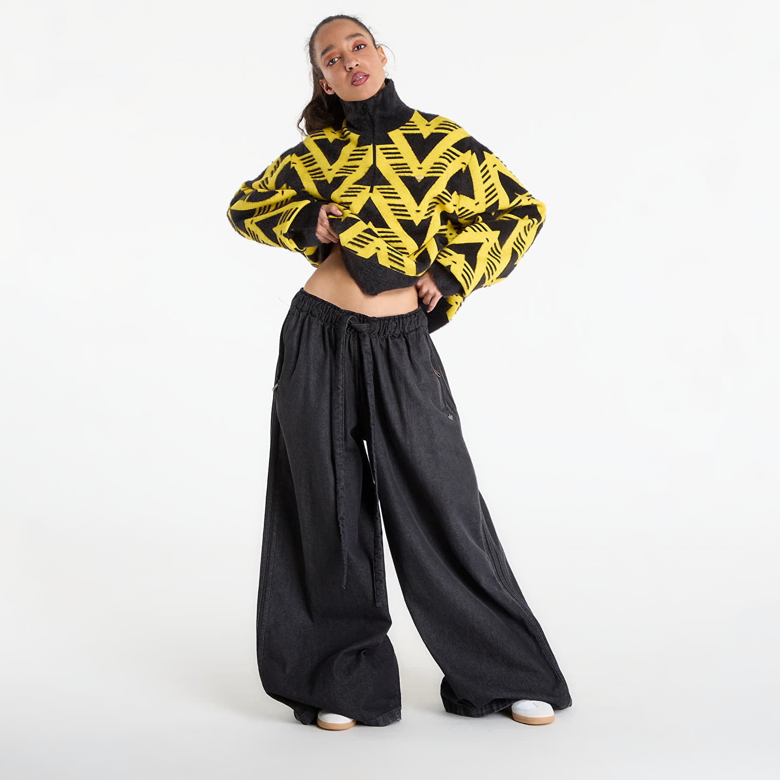 Sweatjacken und Sweatshirts adidas Knit Hz Eqtyel