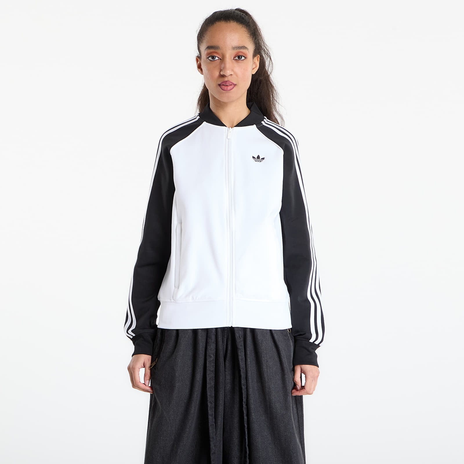 Hupparit ja collegepaidat adidas Sst Tt White/ Black