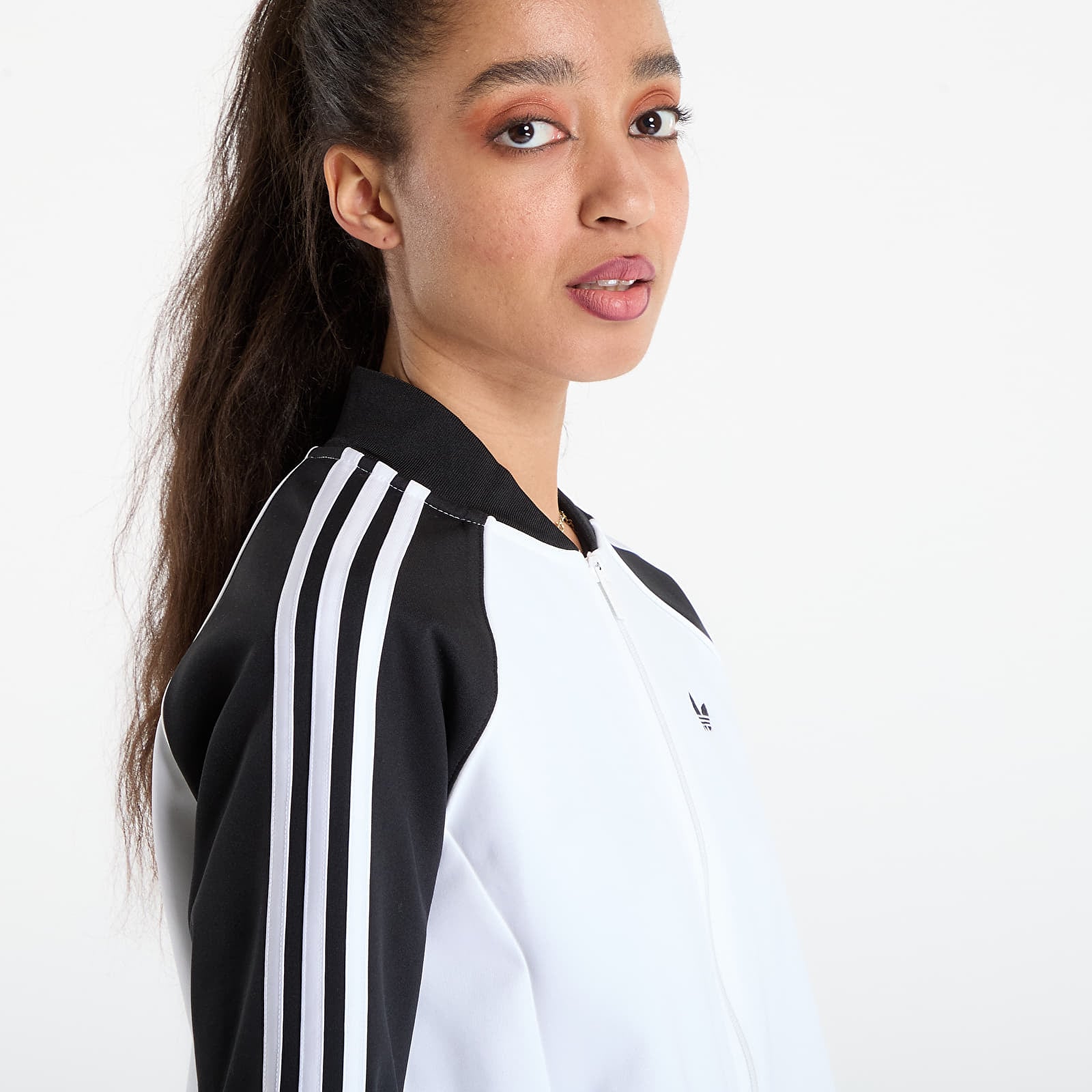 Hupparit ja collegepaidat adidas Sst Tt White/ Black