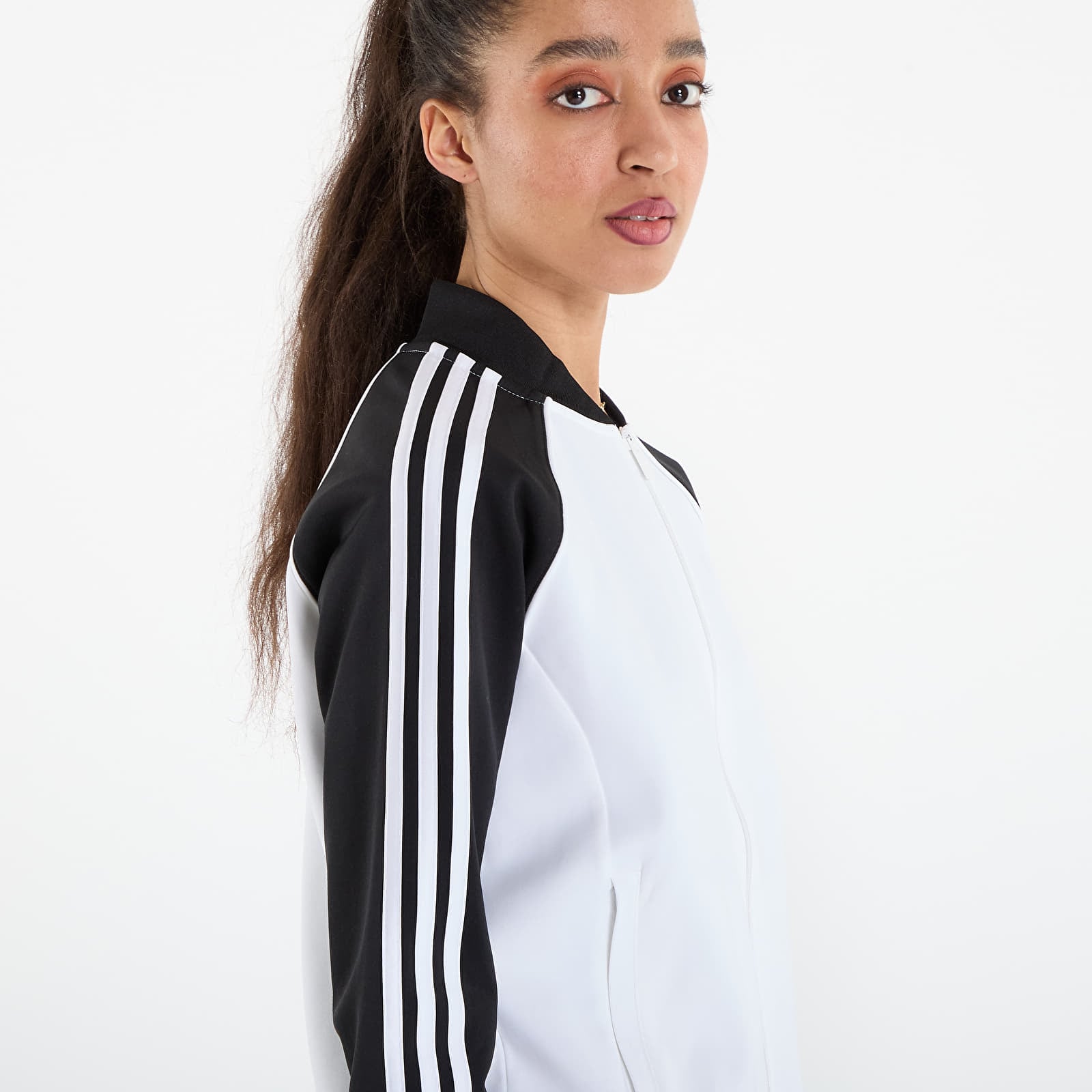 Hupparit ja collegepaidat adidas Sst Tt White/ Black