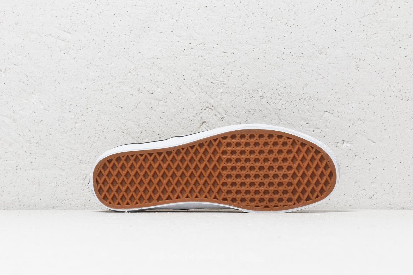 Vans van discount gogh skull shoes