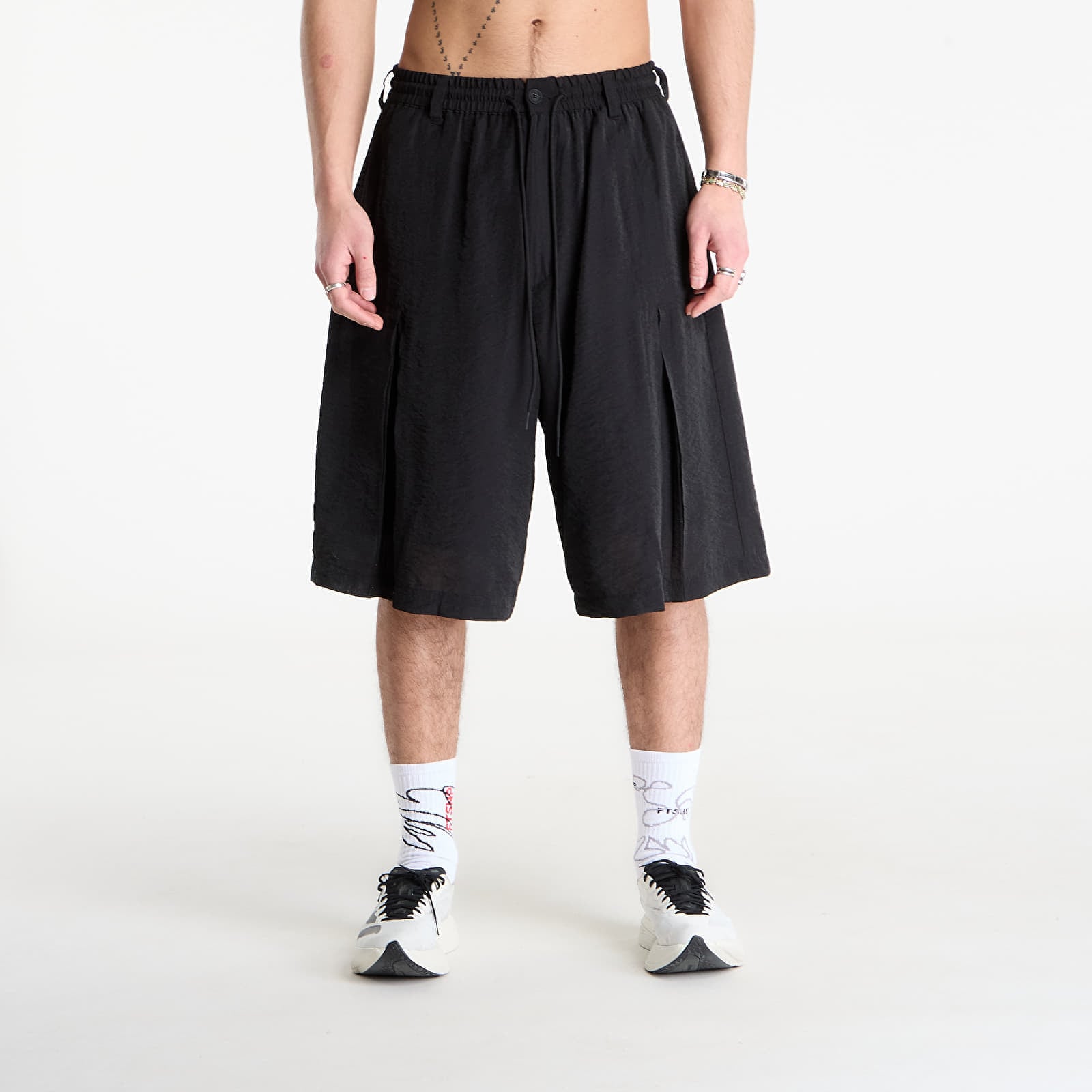 Pantaloni scurți Y-3 Crinkle Pleated Shorts Black S