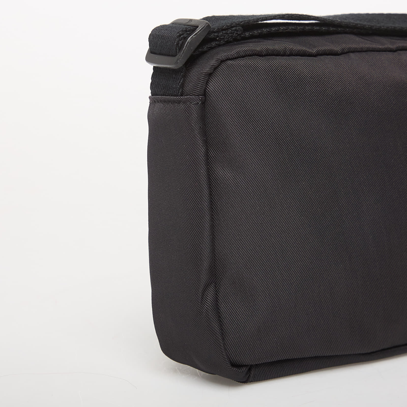 Borse a tracolla Calvin Klein Bold Camera Bag Black