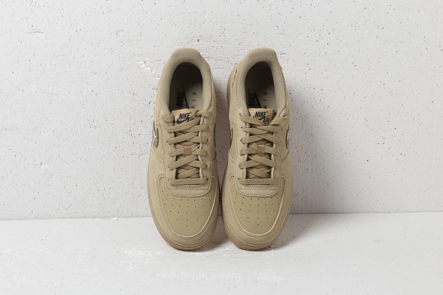 Skor för kvinnor Nike Air Force 1 (GS) Neutral Olive/ Black
