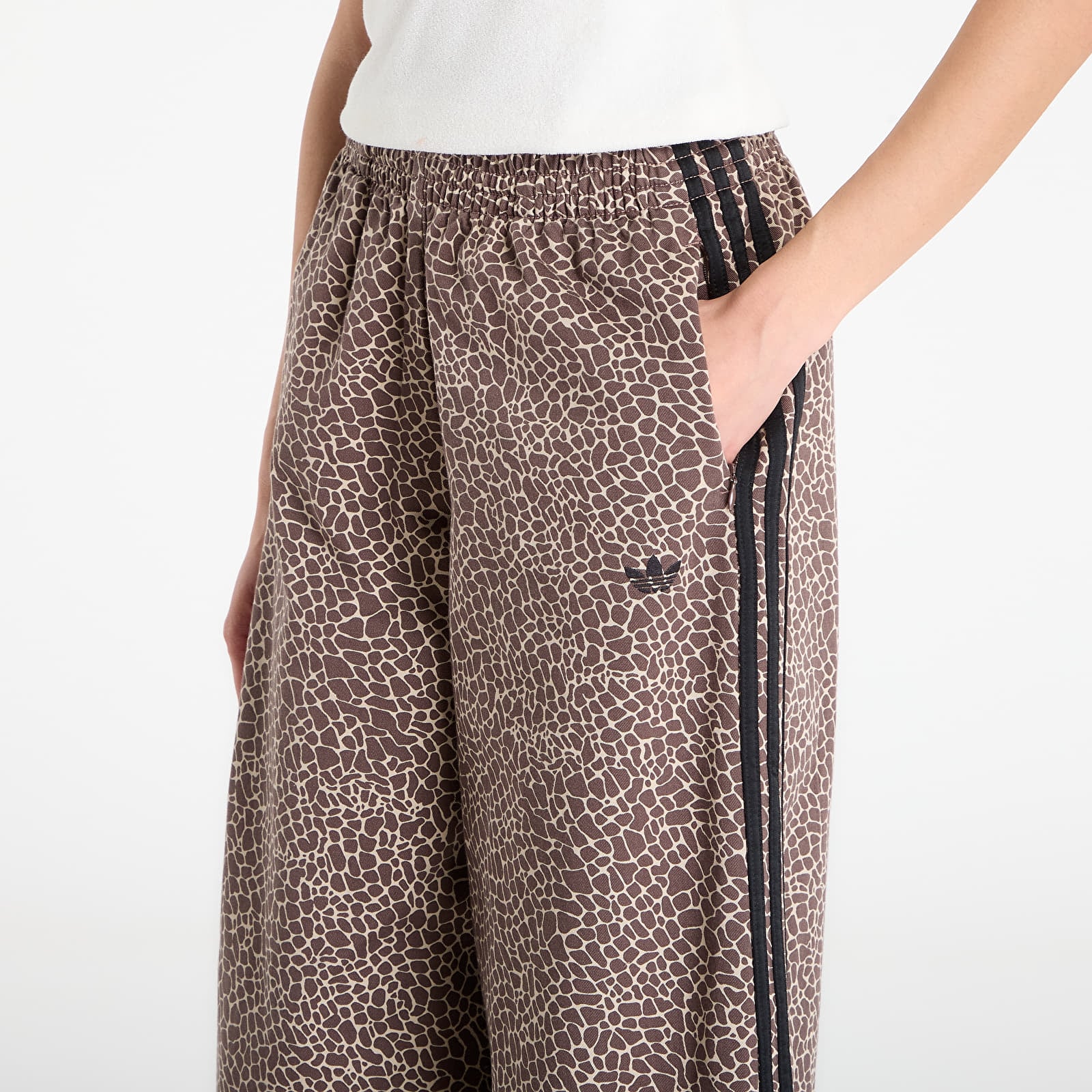 Kavbojke  adidas Fbd Os Dnm Pant Earth Strata/ Stokha