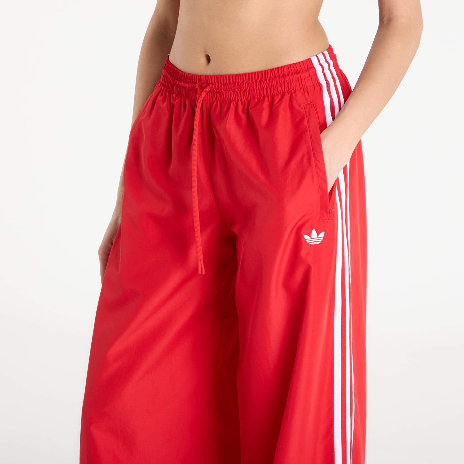 Ženske hlače adidas Firebird Adilenium Track Pant Better Scarlet/ Black