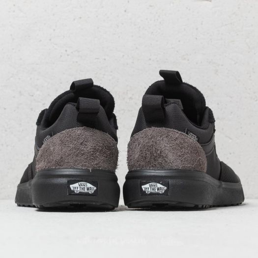 Vans ultrarange peat store