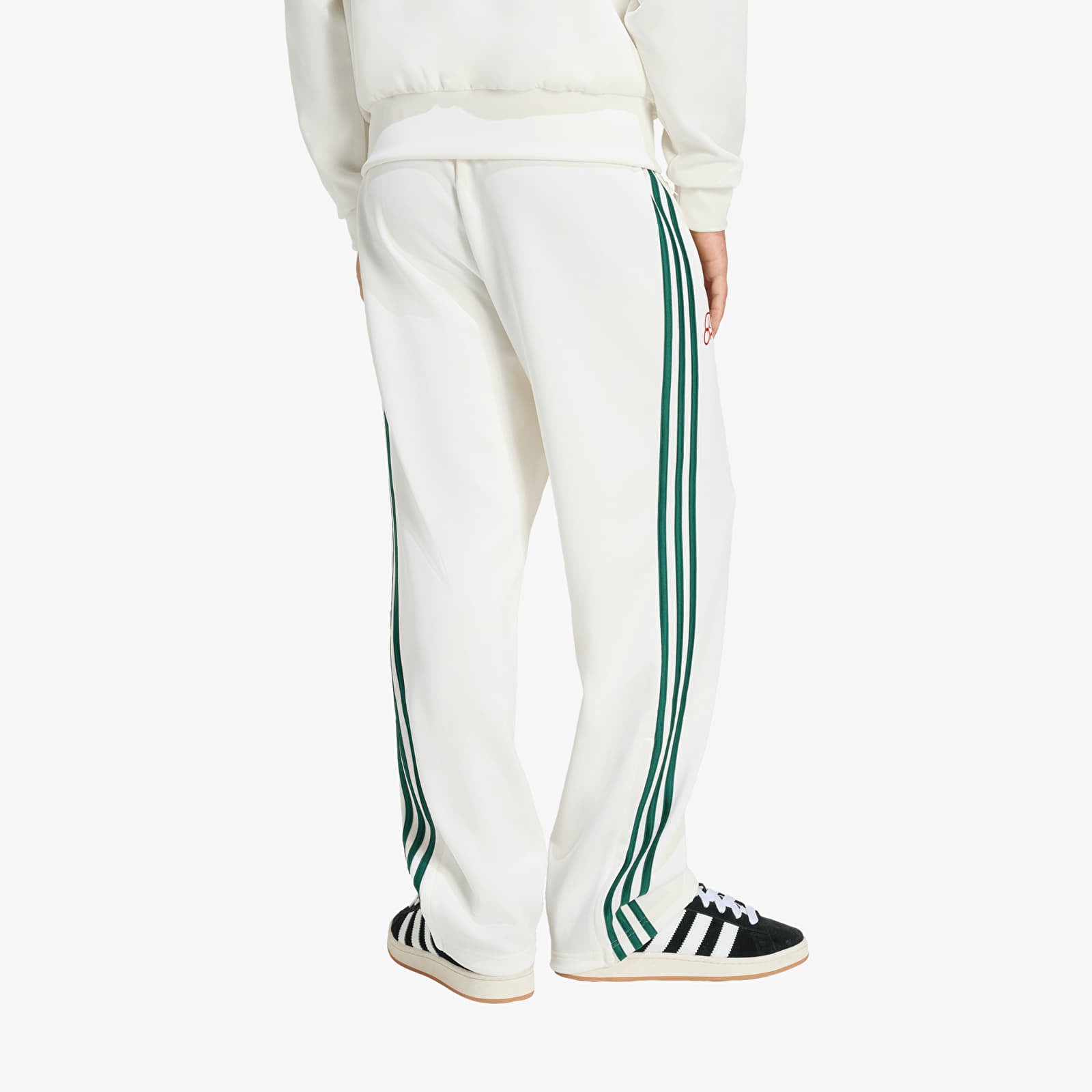 Jogger-housut adidas Track Pants Off White/ Collegiate Green