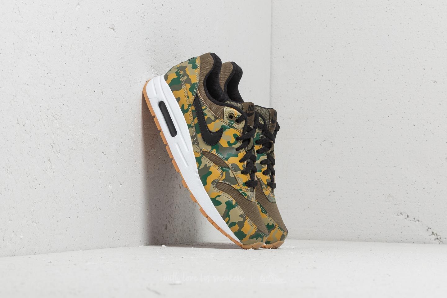 Women's shoes Nike Air Max 1 Print (GS) Medium Olive/ Black