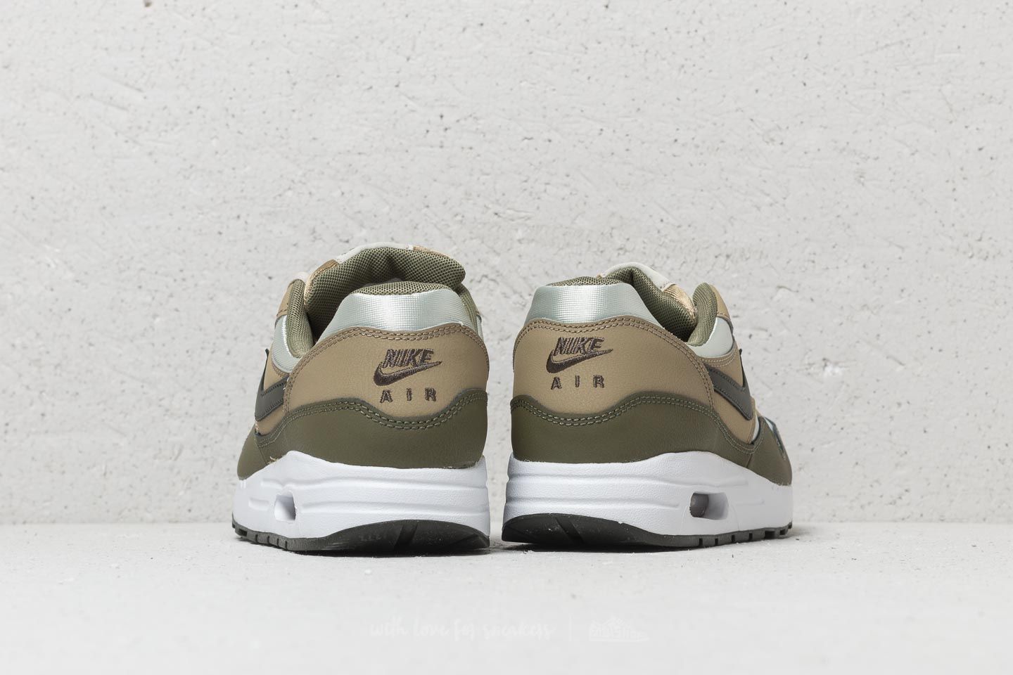 Încălțăminte și sneakerși pentru femei Nike Air Max 1 (GS) Medium Olive/ Sequoia