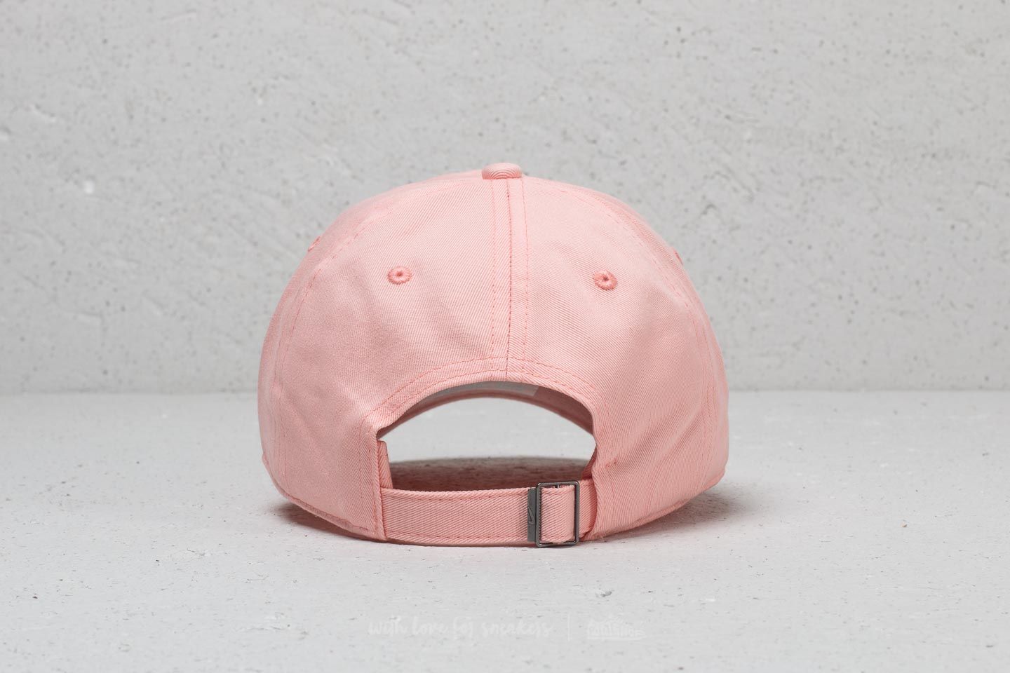 Czapki z daszkiem Nike Heritage 86 Script Cap Pink Red Crush
