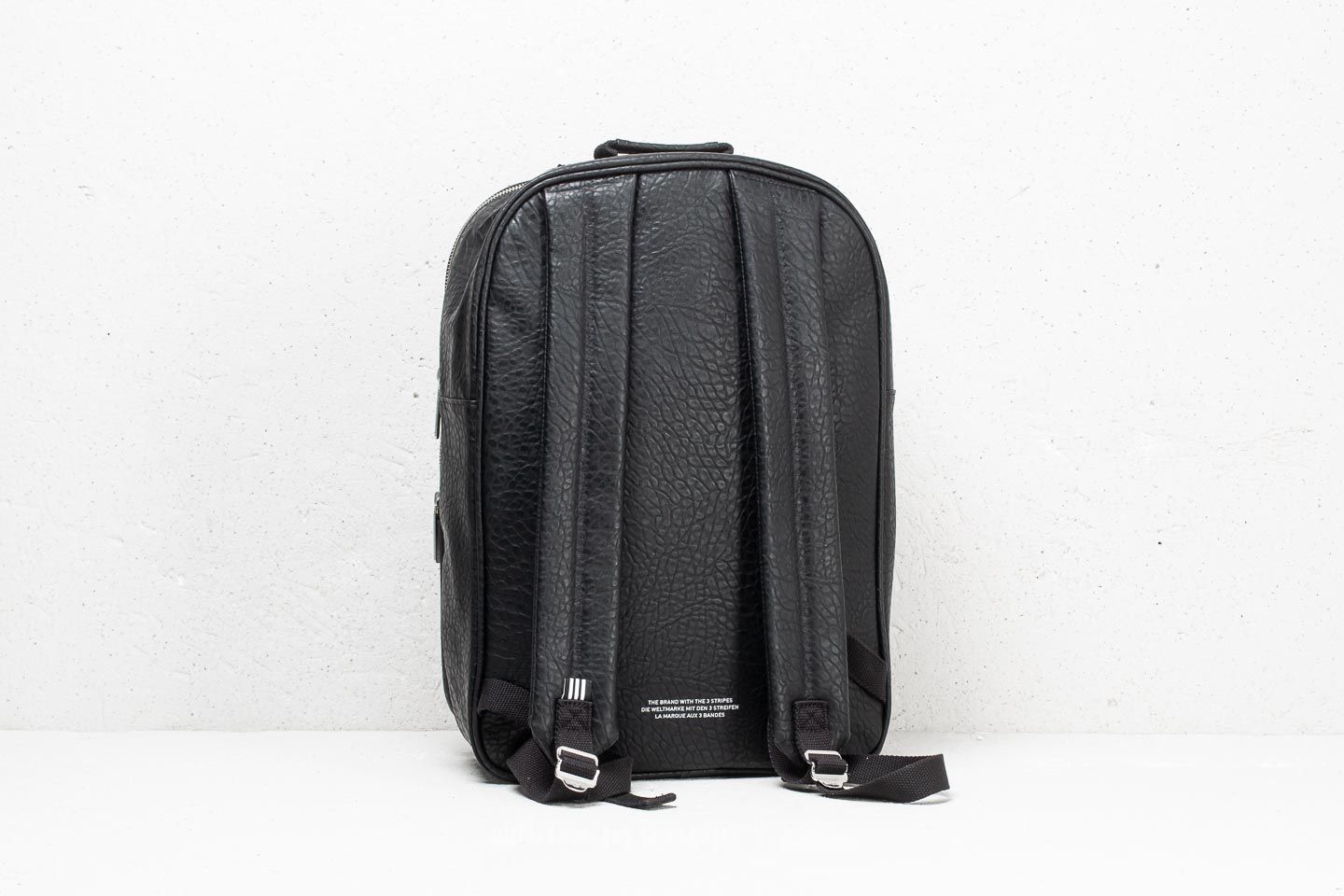 Bk6946 adidas hotsell