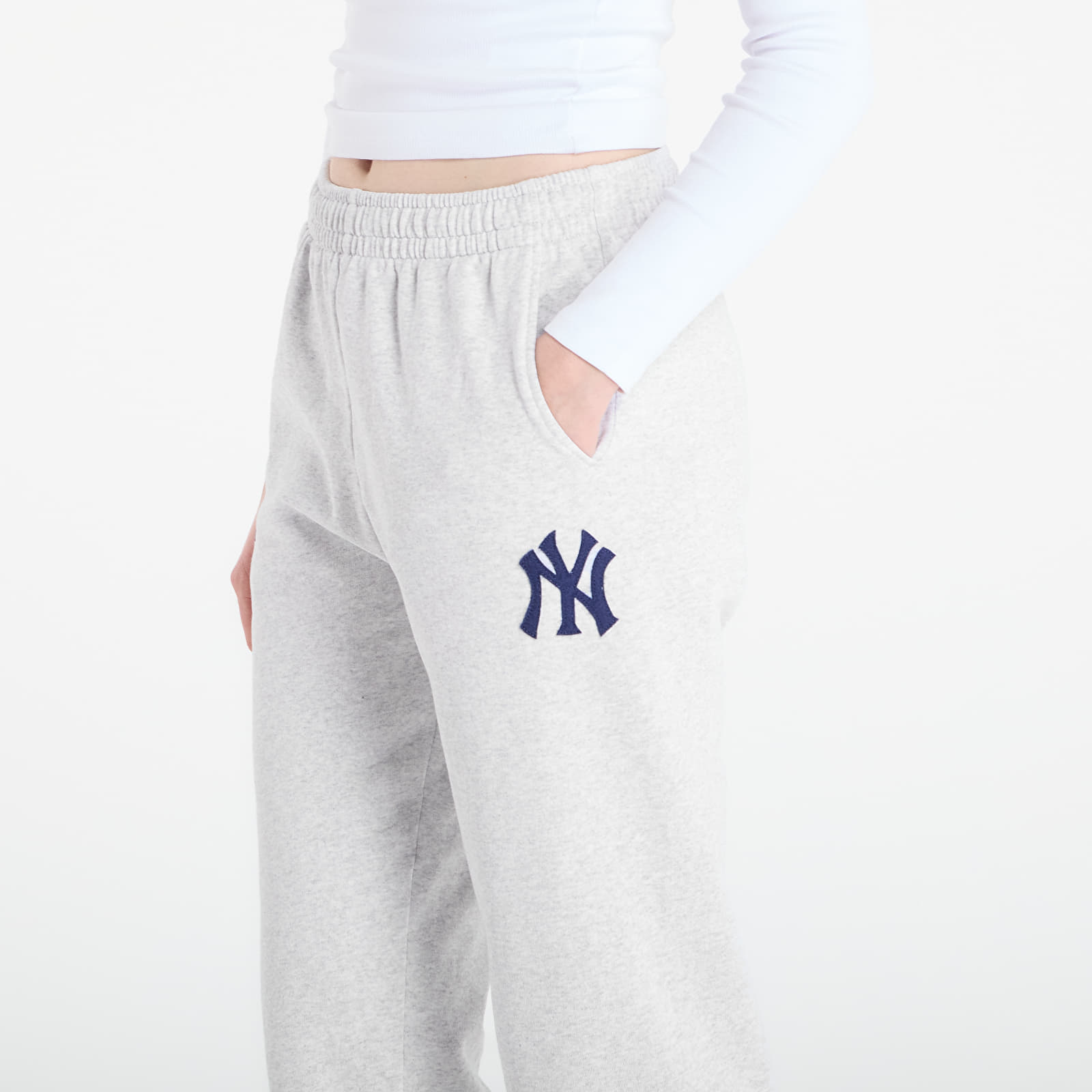 Jogginghosen Sporty & Rich Heritage Yankees Serif Sweatpant UNISEX Heather Gray