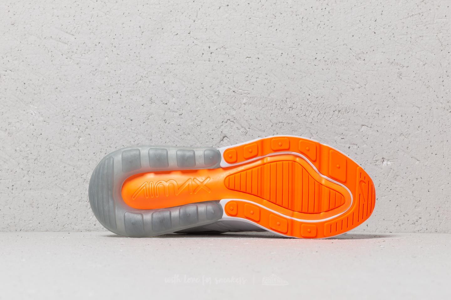 Men s shoes Nike Air Max 270 White Black Total Orange Footshop