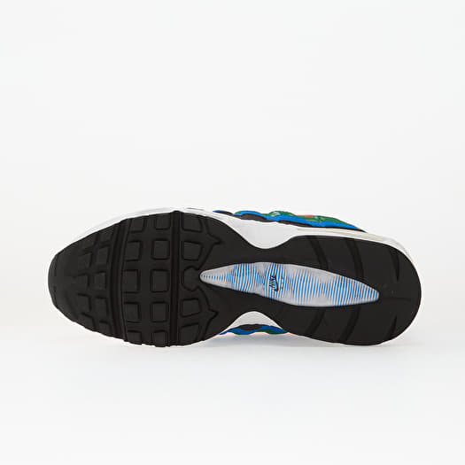 nike shoes with air bubbles on bottom