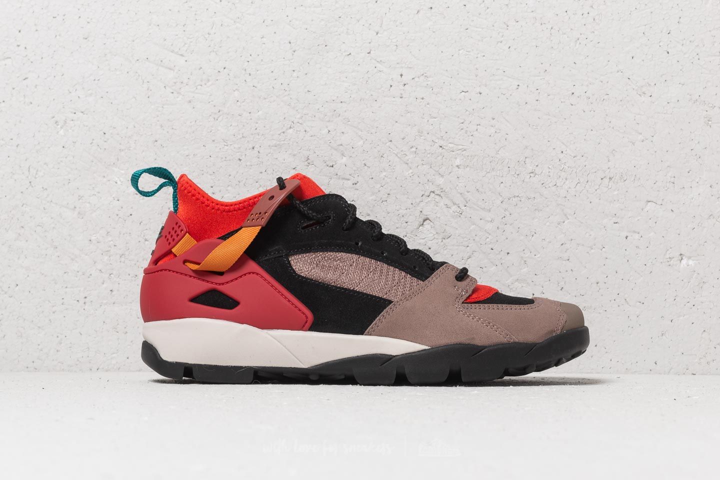 Nike sportswear air revaderchi top