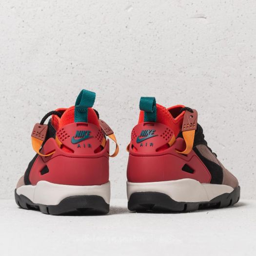 Men s shoes Nike ACG Air Revaderchi Gym Red Geode Teal Footshop