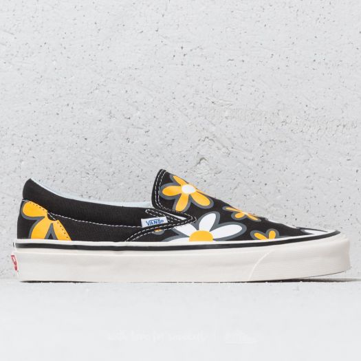 Vans slip clearance on footshop